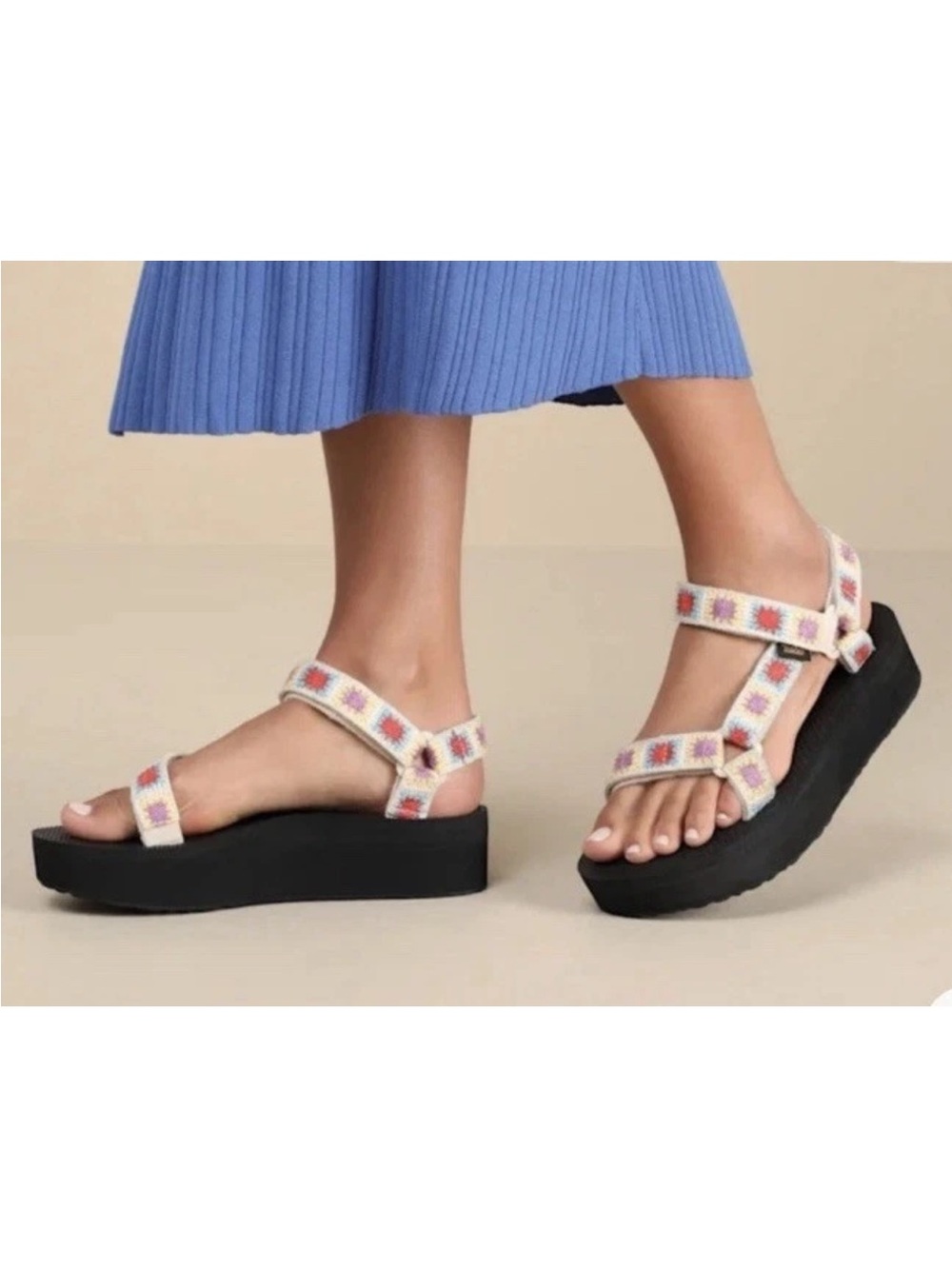 TEVA Explore Flatform Universal Granny Square Crochet Sandals, Women's Size 9